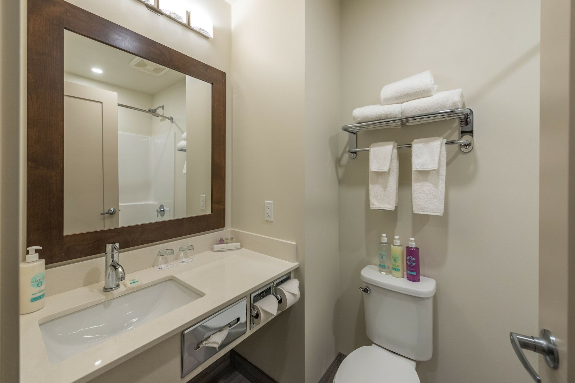 Coast Oliver Hotel Ngoại thất bức ảnh